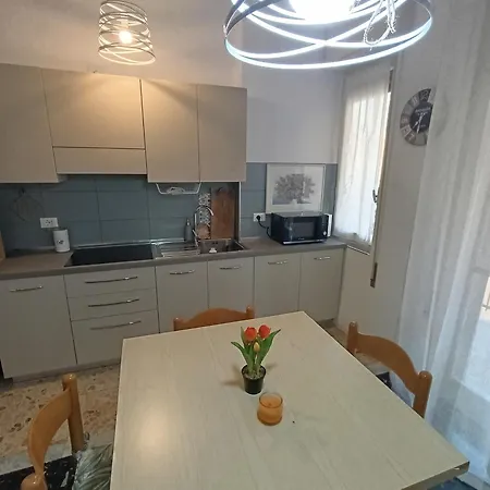 Experience - 70m Dal Mare Daire Loano